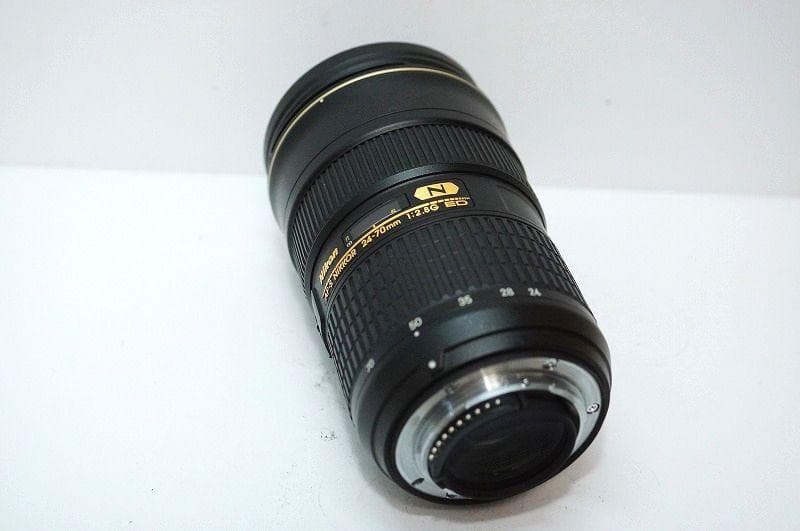 【人気/大三元】 Nikon AF-S 24-70mm F2.8G