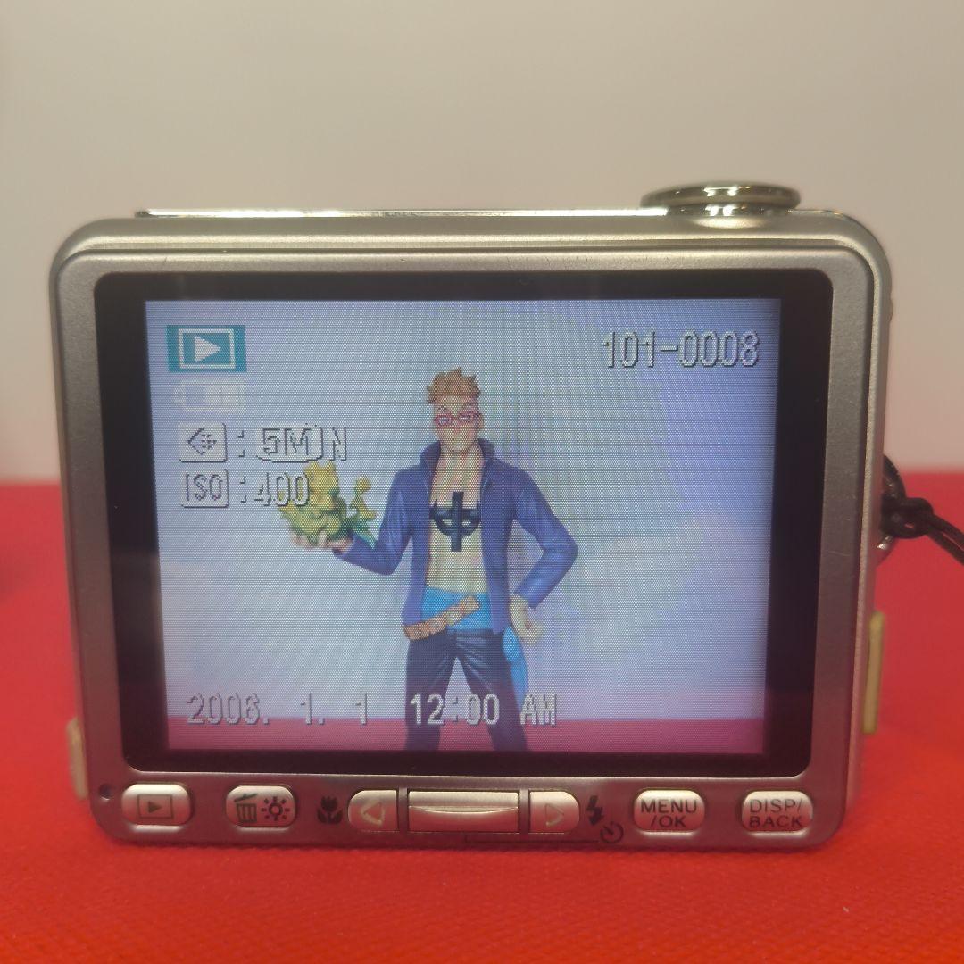 【動作確認済】FUJIFILM FinePix V10 コンデジ