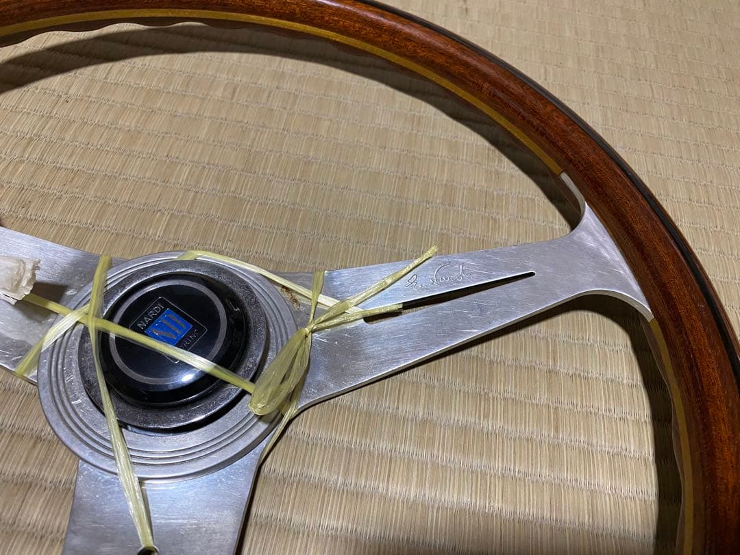 【希少】ナルディ NARDI 38パイ ステアリング ウッド クラシック