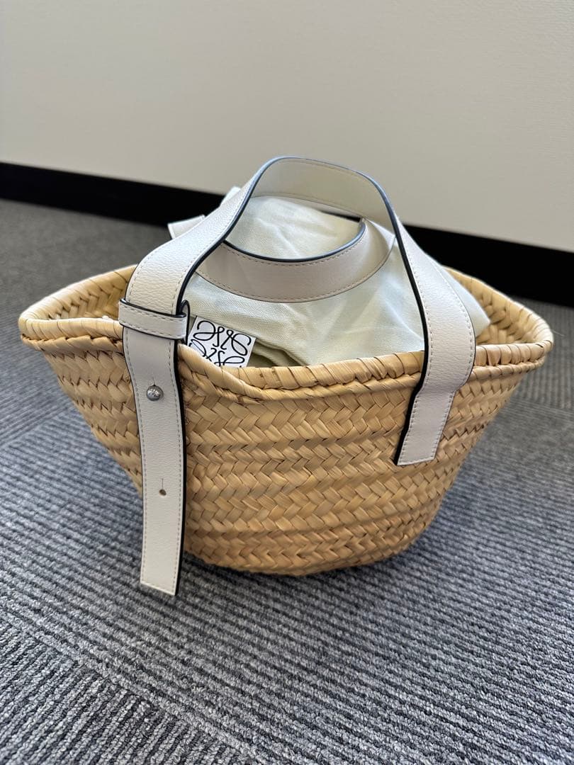 ロエベ LOEWE 【超美】バスケットバッグ　カゴバッグ　スモール　ホワイト