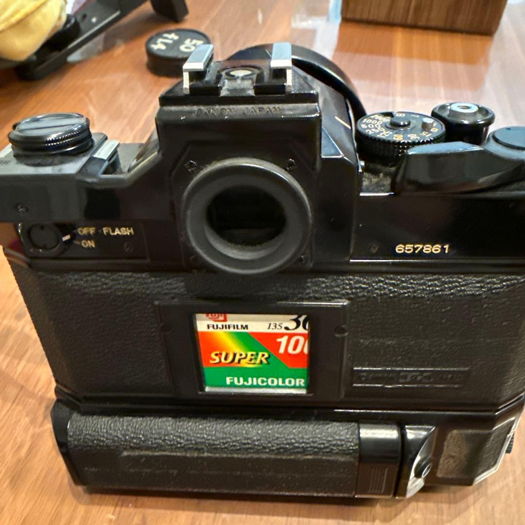 Canon 35-105mm F3.5 レンジファインダーカメラ