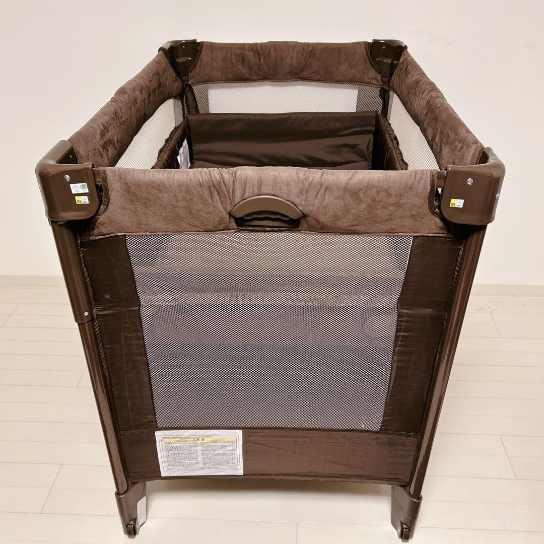 【美品】Aprica アップリカ ココネルエアープラス　ブラウン　ベビーベッド