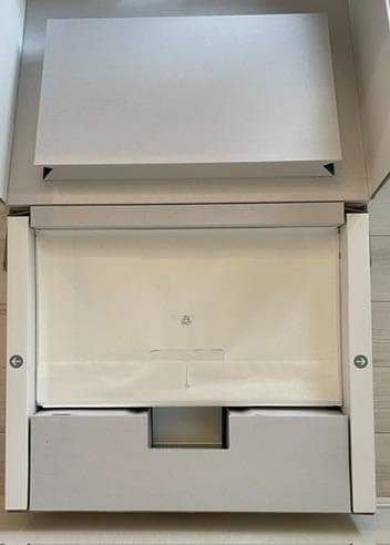 Apple Studio Display 標準ガラス／傾きを調整できるスタンド