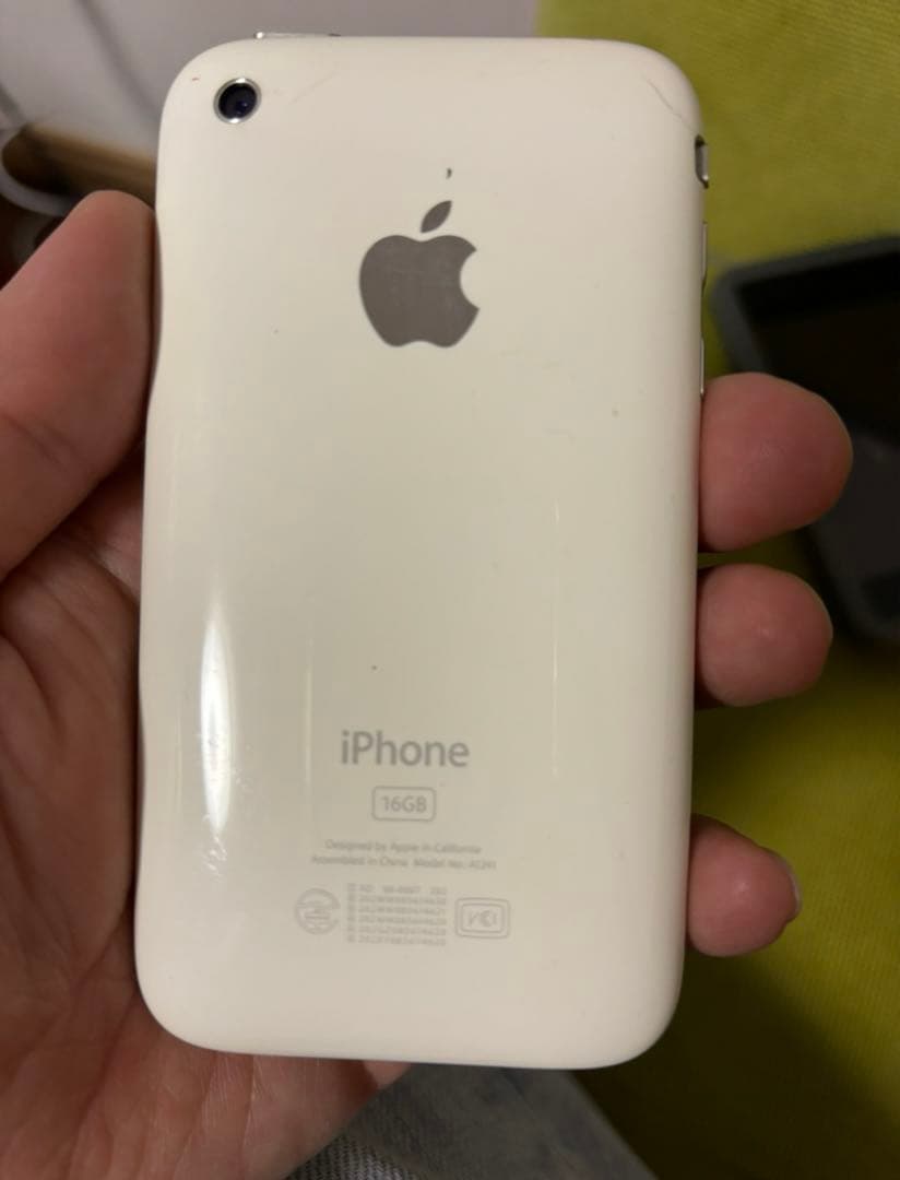 apple iPhone 3G 日本初代　16GB 希少　ホワイト　完品　白