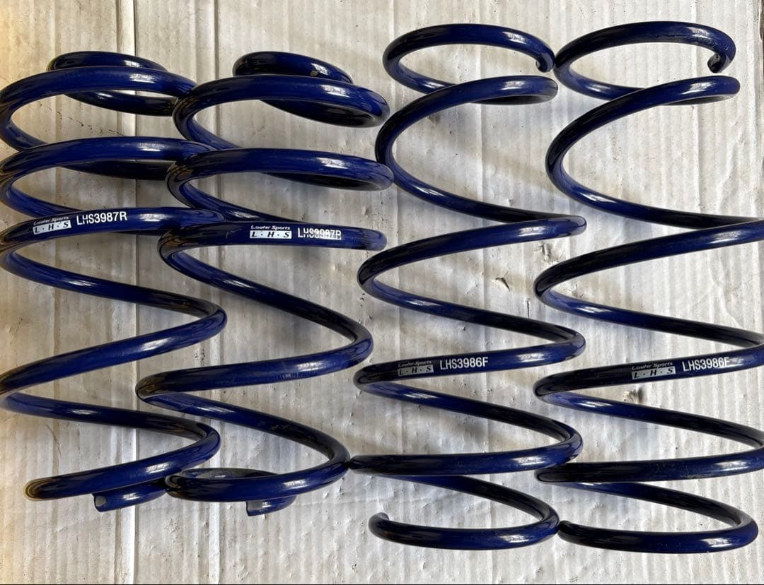 KYBローファースポーツキット(スプリング＆ショック) プロボックス/サクシード