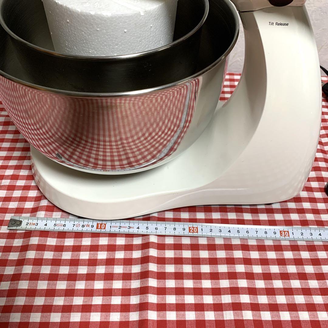 未使用⭐︎エレクトロラックス　ミックスマスター　スタンドミキサー　白　ESM945