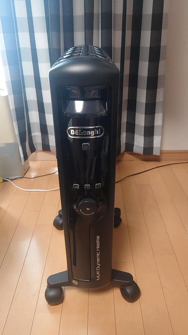 【ほぼ新品・保証あり】デロンギマルチダイナミックヒーター／MDHU12-BK