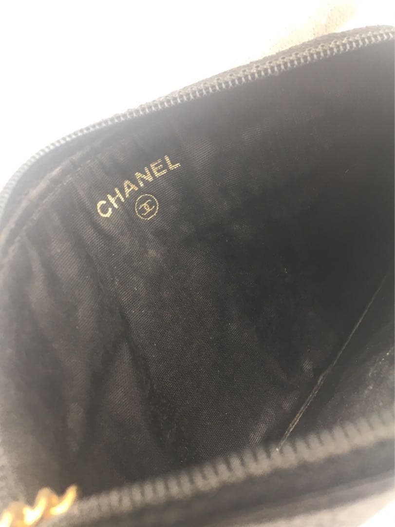 シャネル　CHANEL キャビアスキン　ケース