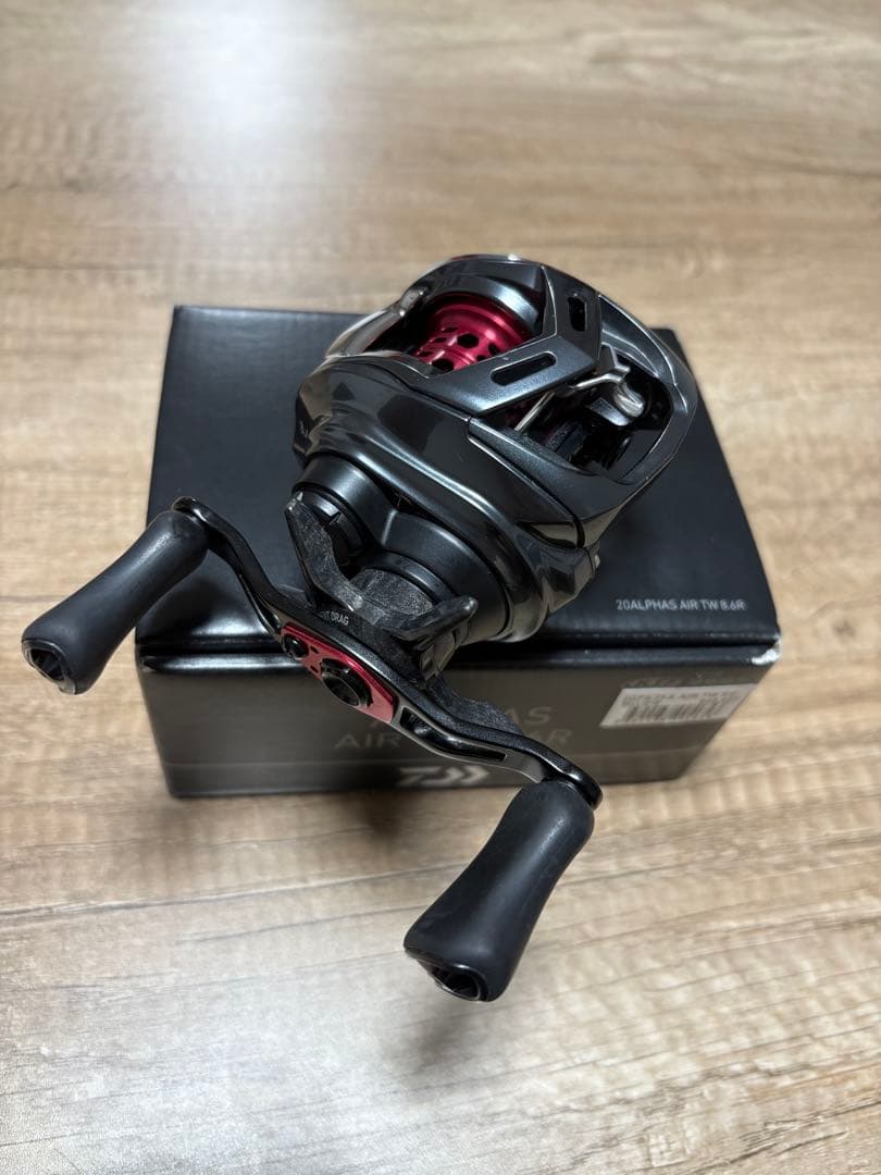 でもタナゴダイワ】20アルファス AIR TW 8.6　右ハンドル