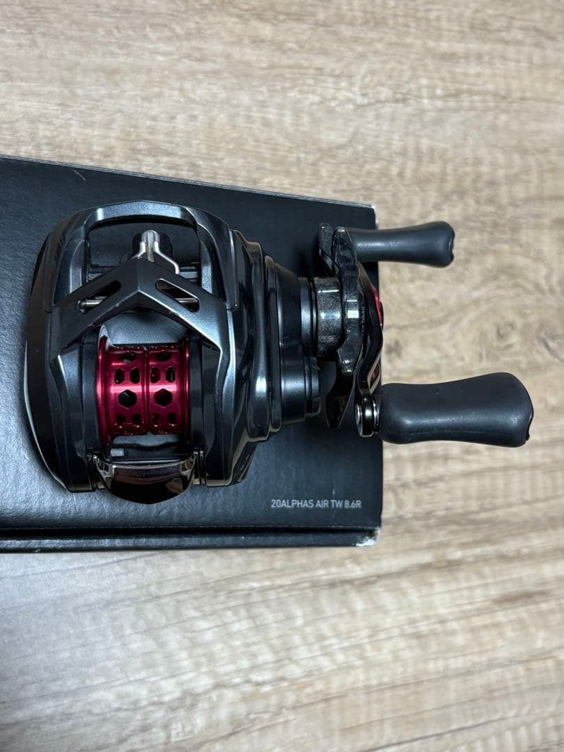でもタナゴダイワ】20アルファス AIR TW 8.6　右ハンドル