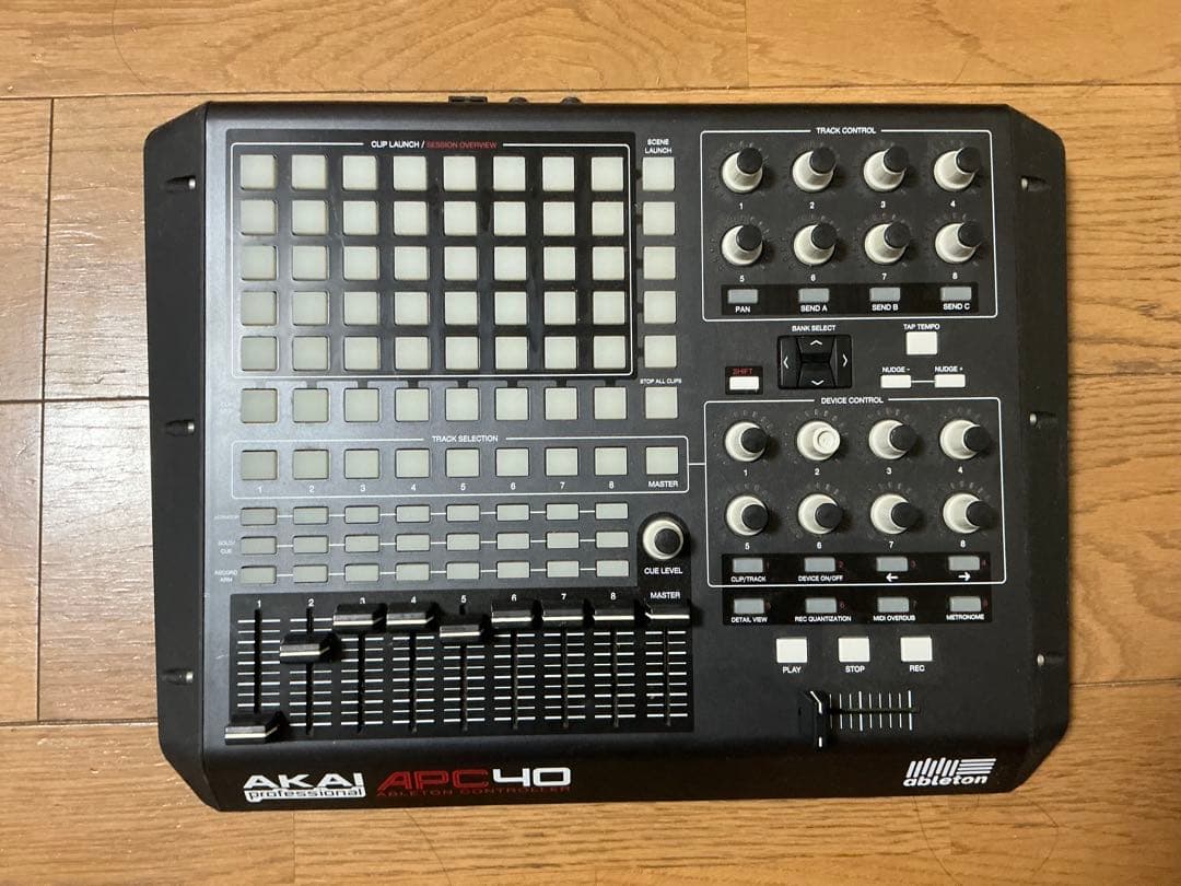 最終値下げAKAI Professional APC40 MIDIコントローラー