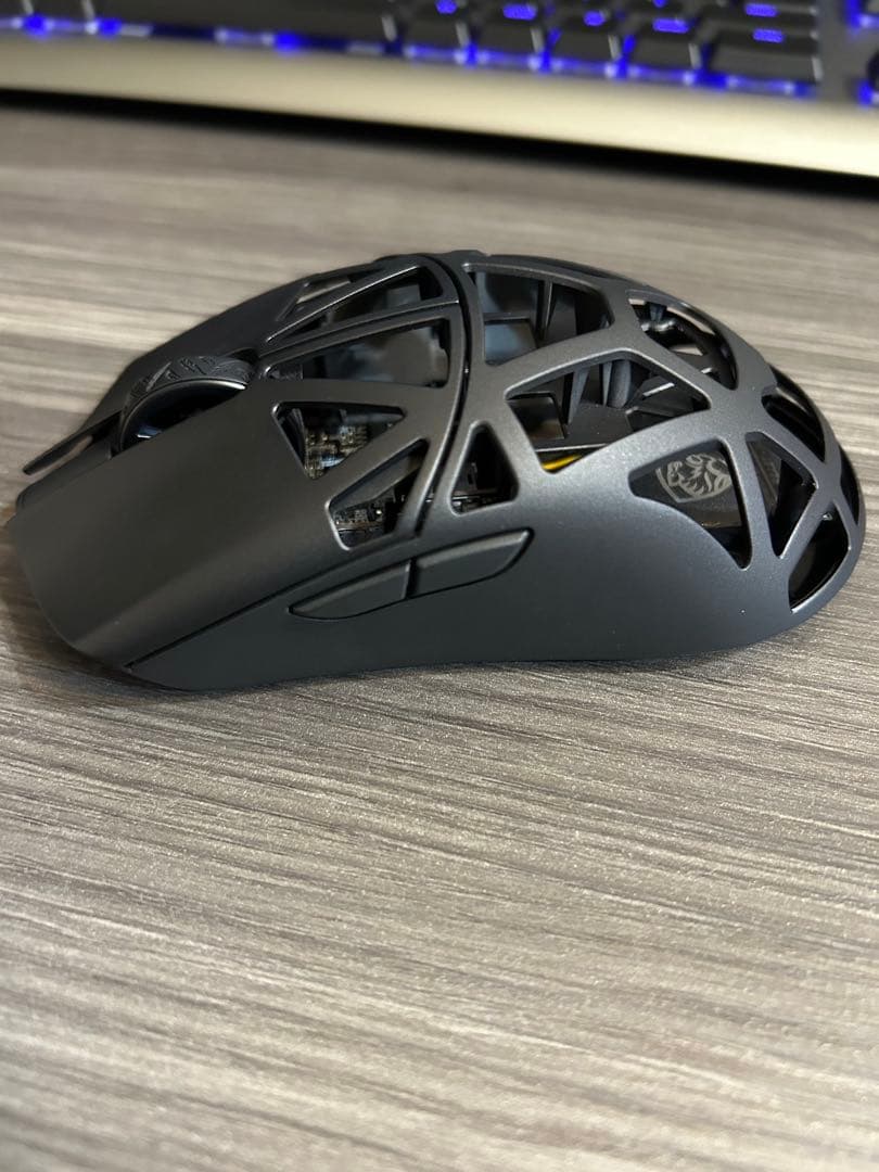 WLMOUSE Beast X Max （サイド穴なし）