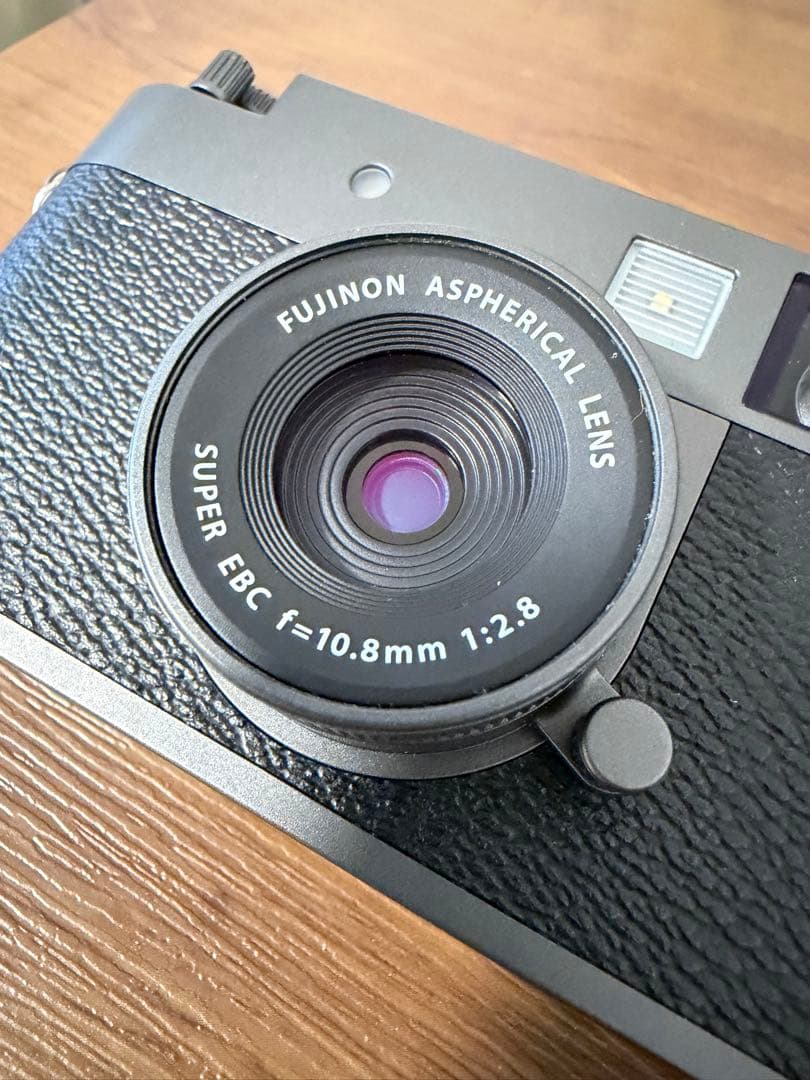 ※付属品なし　富士フイルム　x half (x-hf1)チャコールグレー