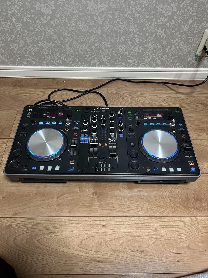 DJ機材 Pioneer XDJ-R1