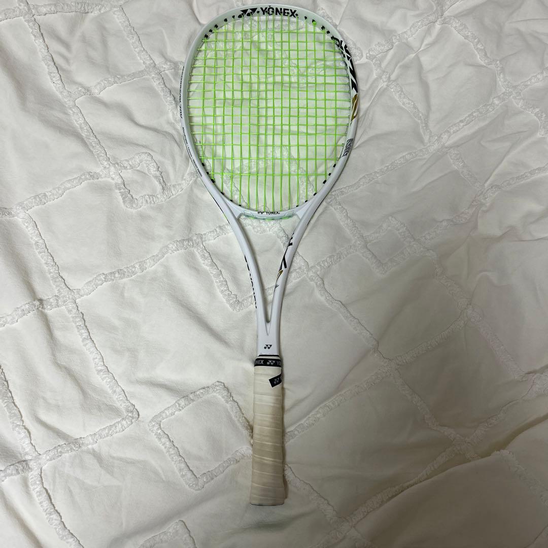 YONEX 軟式テニスラケット ホワイト/グリーン