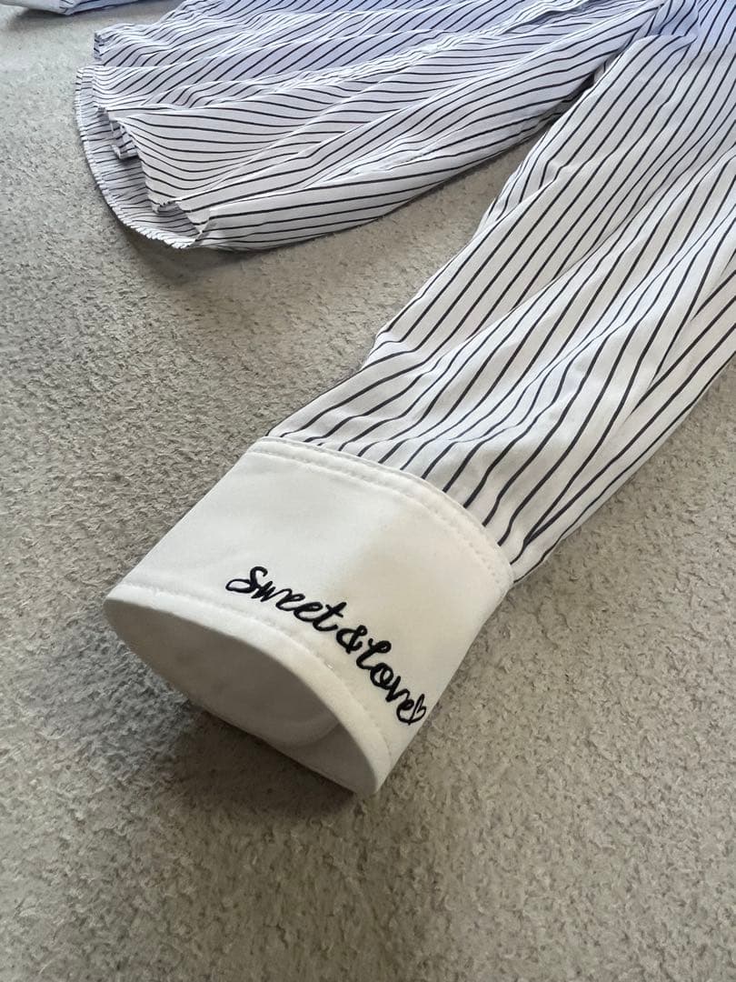 セーラー襟付きグレースーツ　サイズ150