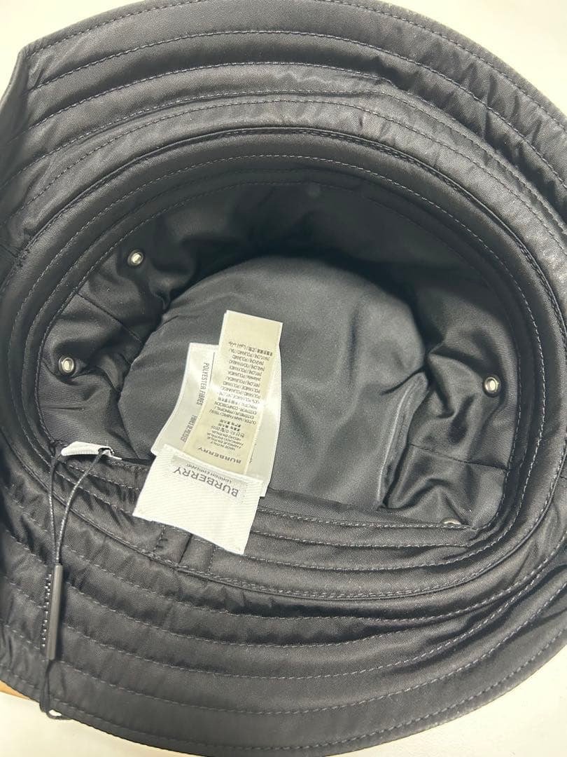 BURBERRY ブラック バケットハット M