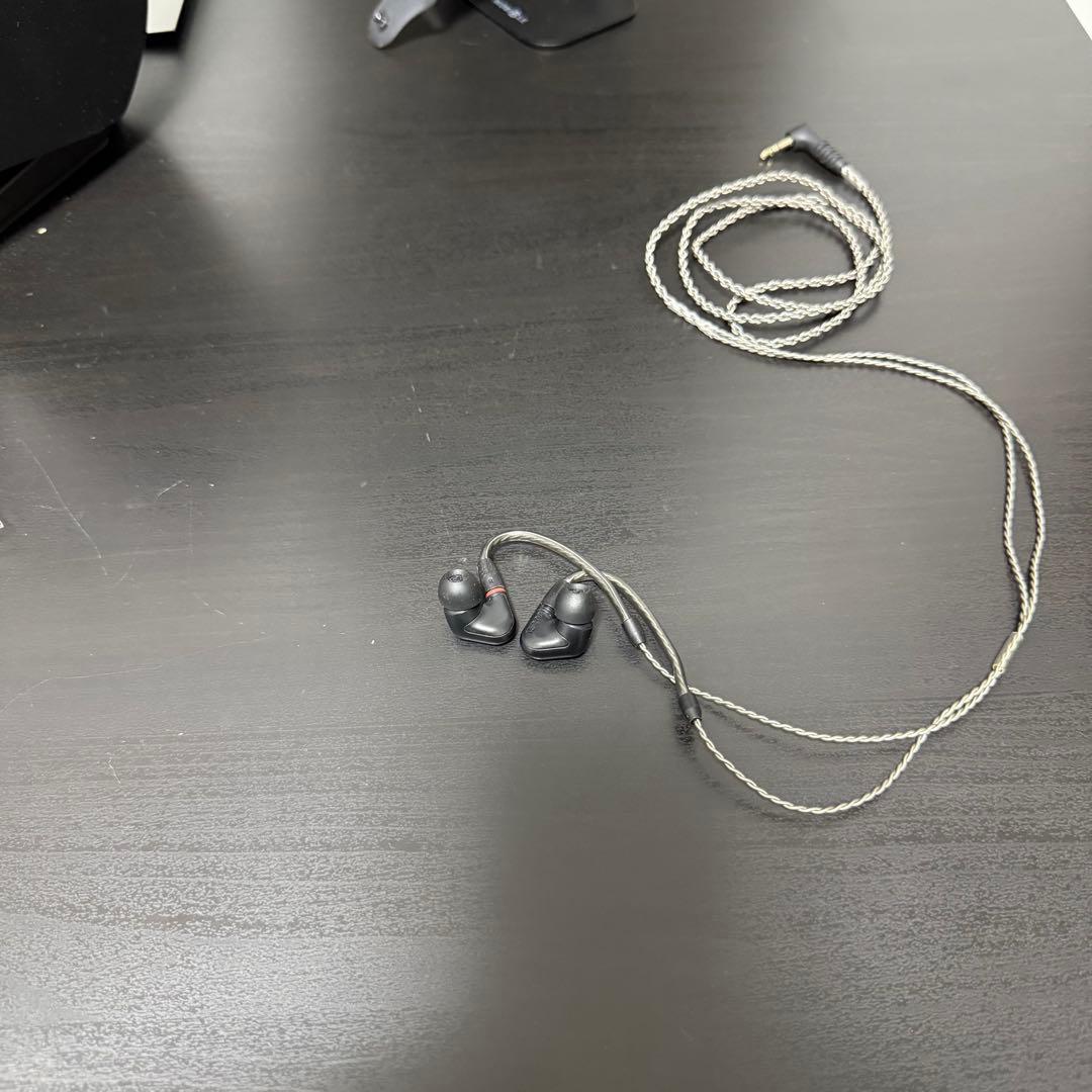 【美品】 SENNHEISER IE200