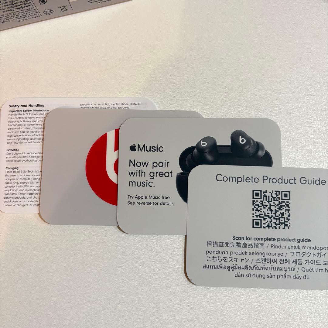 【新品未使用品】Beats Solo Buds ブラック イヤフォン　箱開封済み