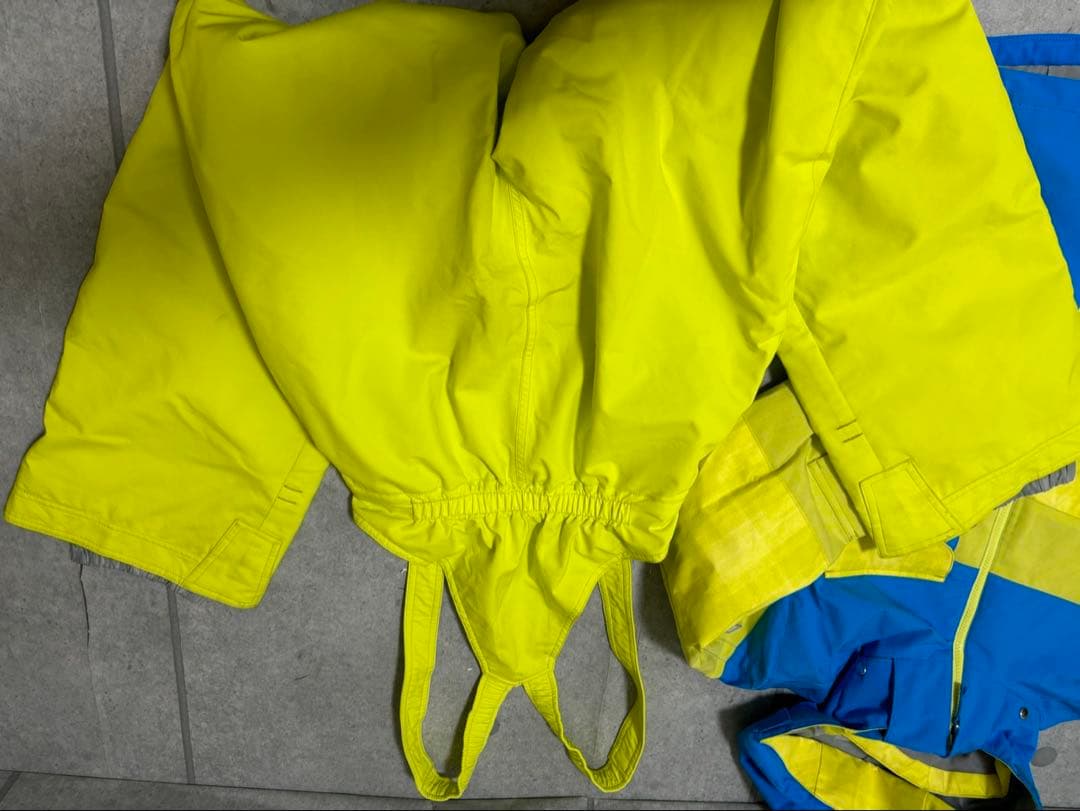 デサント　スキーウェア　160サイズ　セットアップ