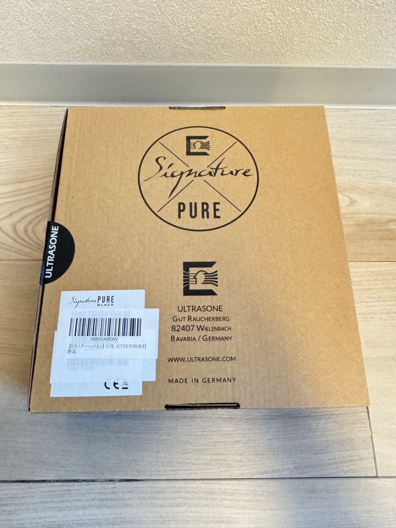 ULTRASONE Signature PURE BLACK 新品