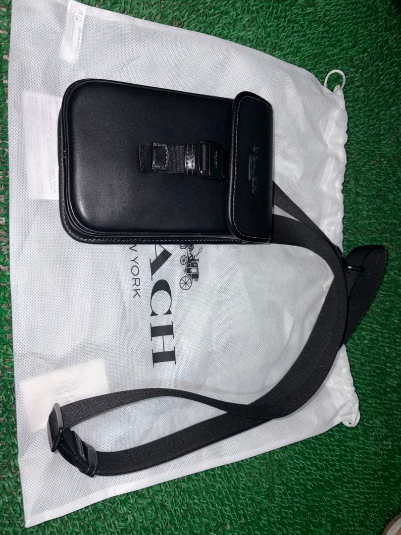 COACH レーサー フォーン クロスボディ バッグ