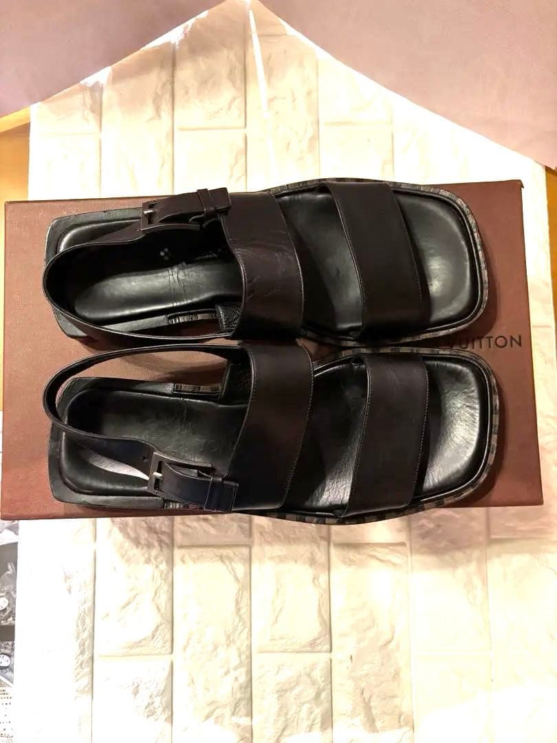 #美品LOUIS VUITTON ブラック レザー ストラップサンダル#26.5