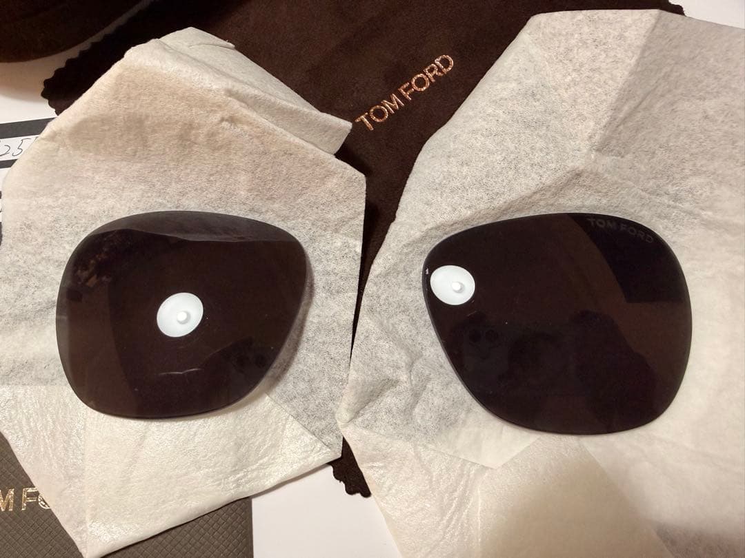 TOM FORD トムフォード　TF9257 01A