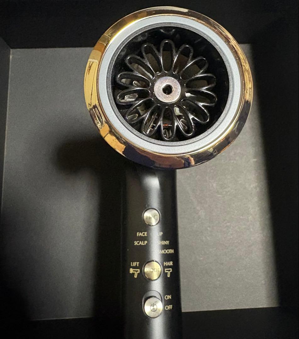 【美品】YA-MAN ヤーマン ヴェーダリフトドライヤーカスタム