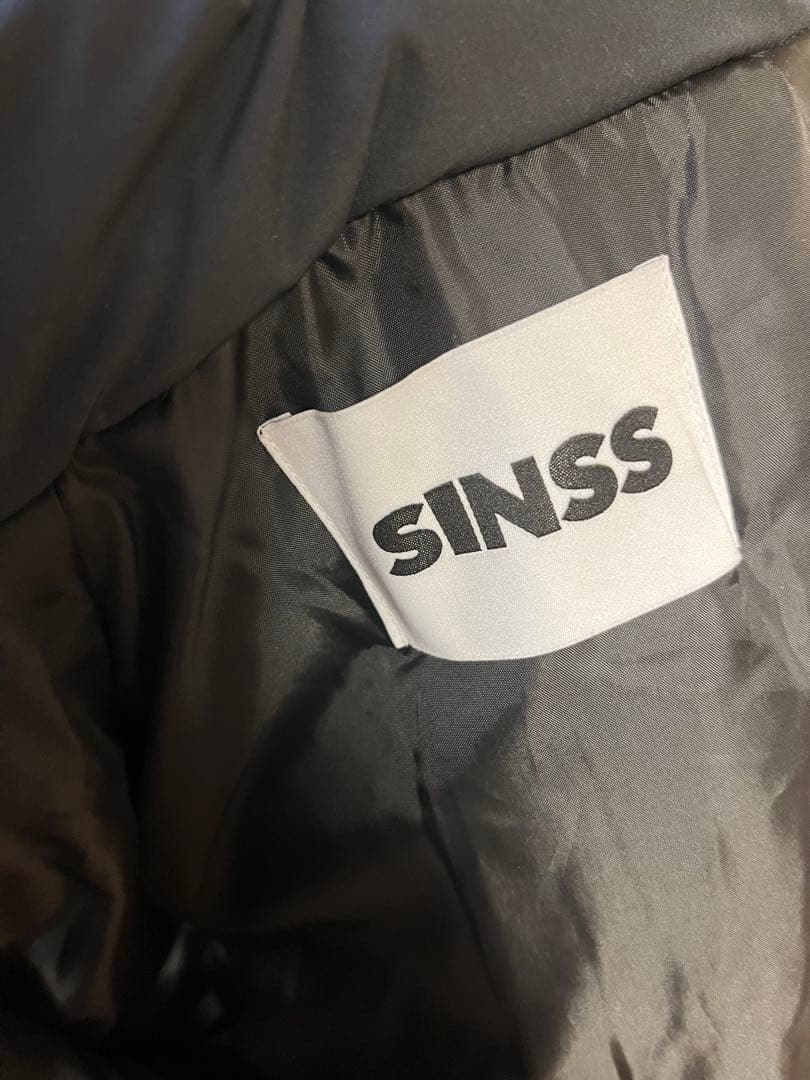 美品 SINSS ショートパフジャケット チャコール S