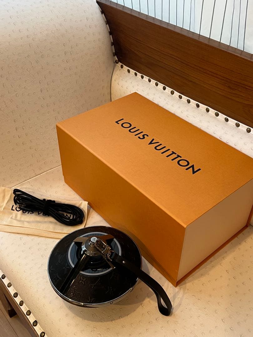 LOUIS VUITTON ルイヴィトンホライゾンライトアップスピーカー