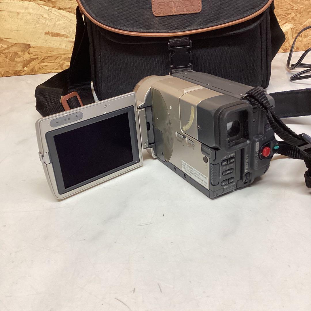 SONY DCR-TRV5 ビデオカメラ本体　ハンディカメラ　収納バック（H36