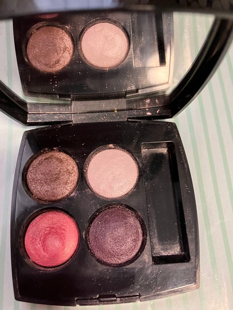 CHANELアイシャドウ 4色パレットのまとめ売り7点セット