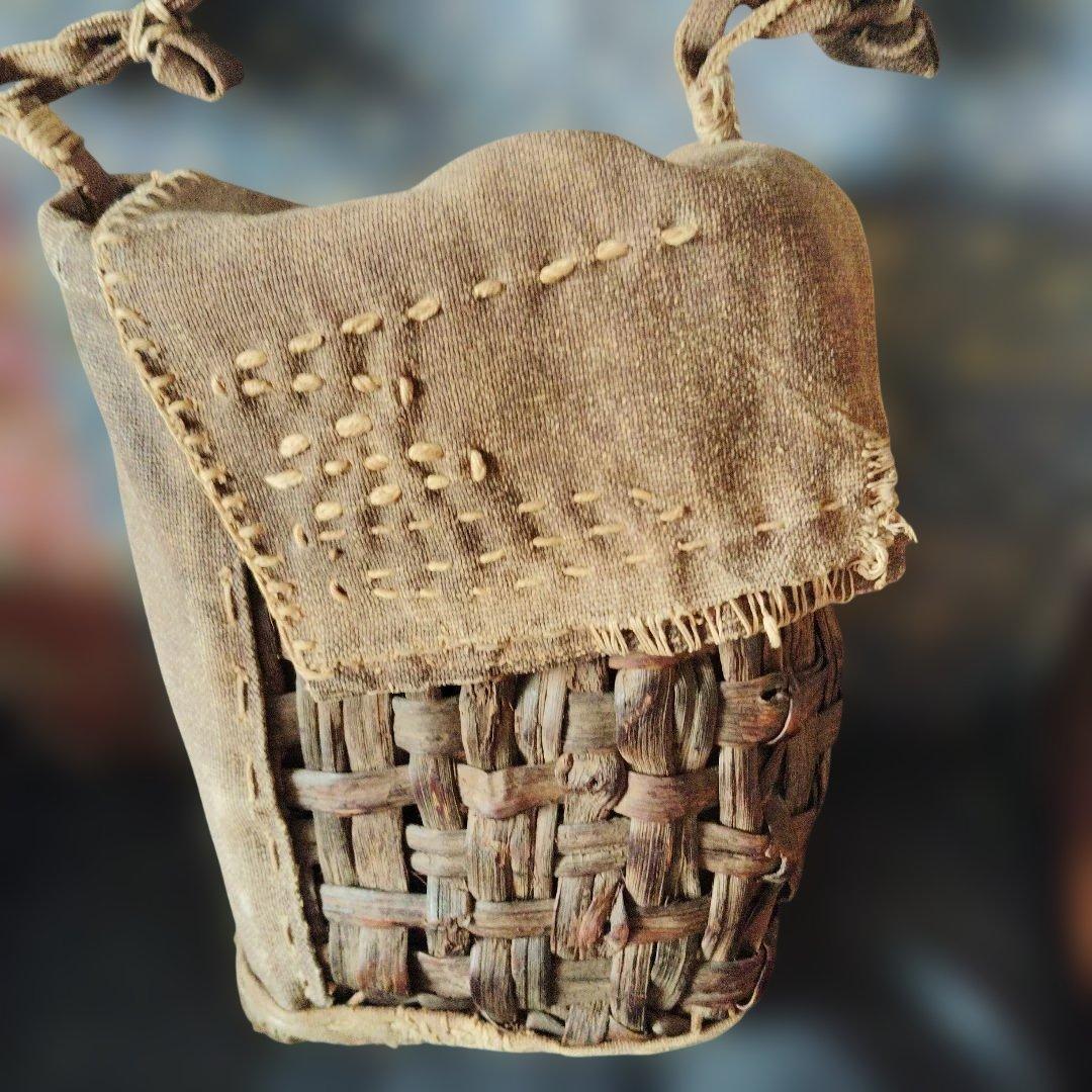 作家もの　山葡萄と柿渋古布のショルダー