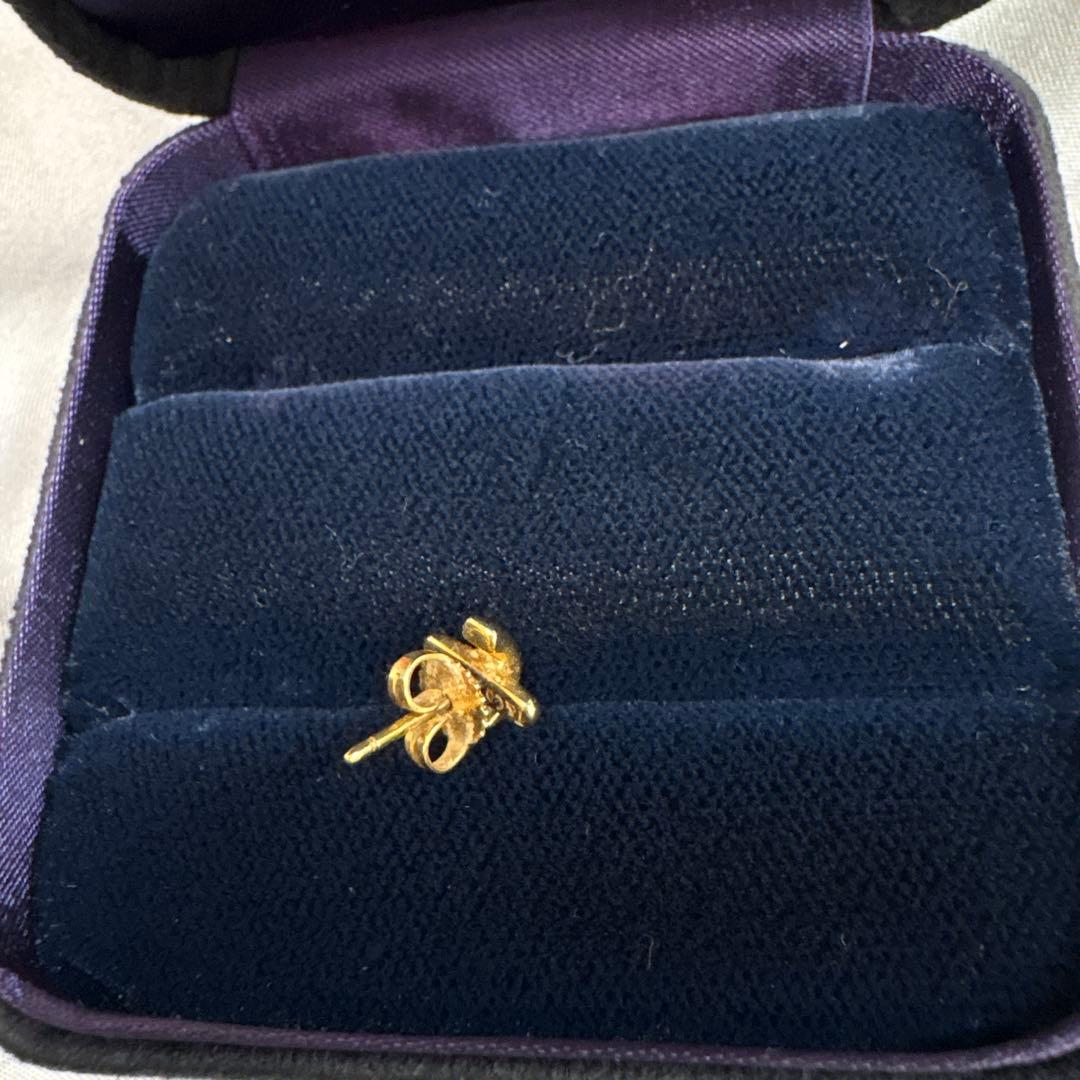 Tiffany ピアス　クロスステッチ　片側のみ