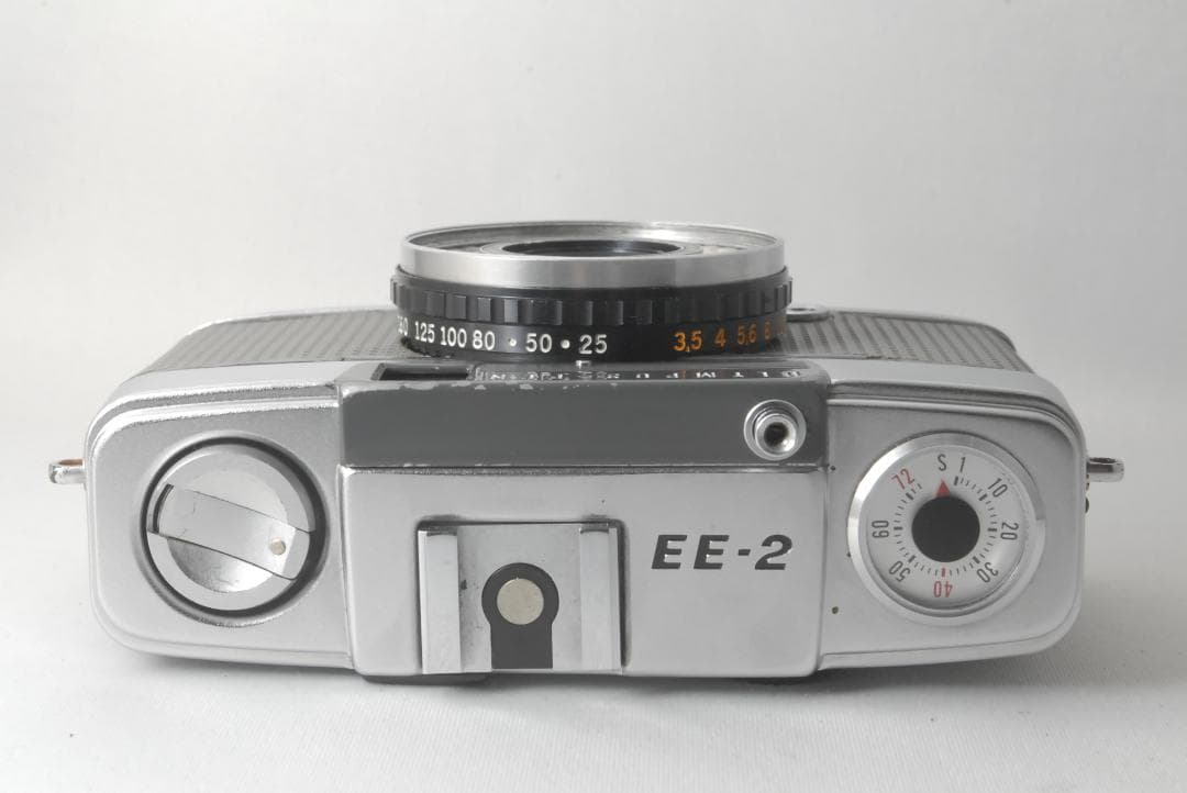 フィルムカメラ OLYMPUS PEN EE-2