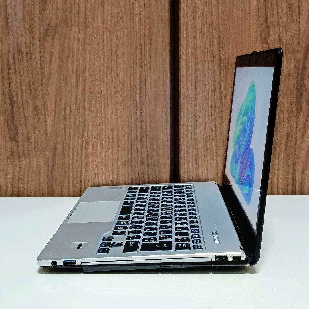 FUJITSU LIFEBOOK Corei7 メモリ10GB SSD512GB