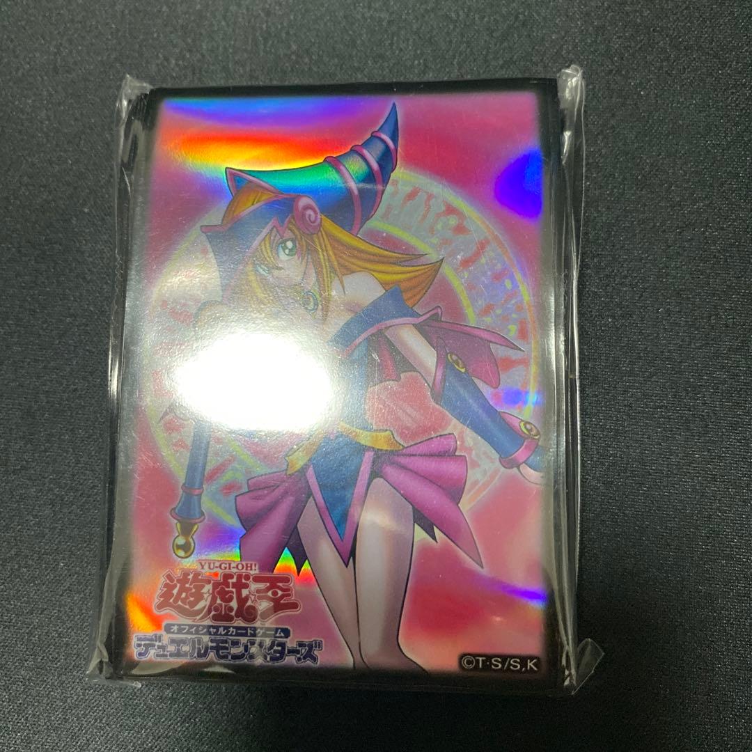 ブラックマジシャンガール　スリーブ　決闘王の記憶　3個　セット