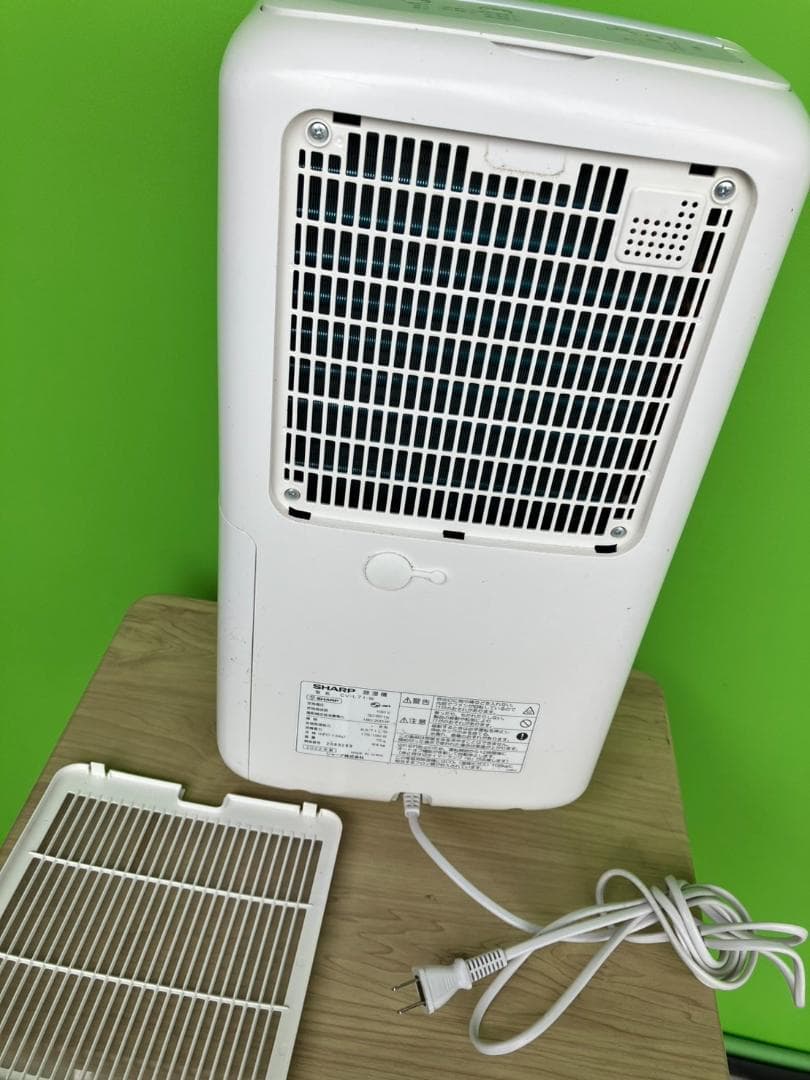 2022年製 シャープ 除湿機 CV-L71-W