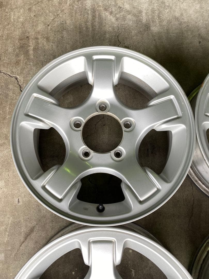 ジムニー 純正16インチアルミホイール JB