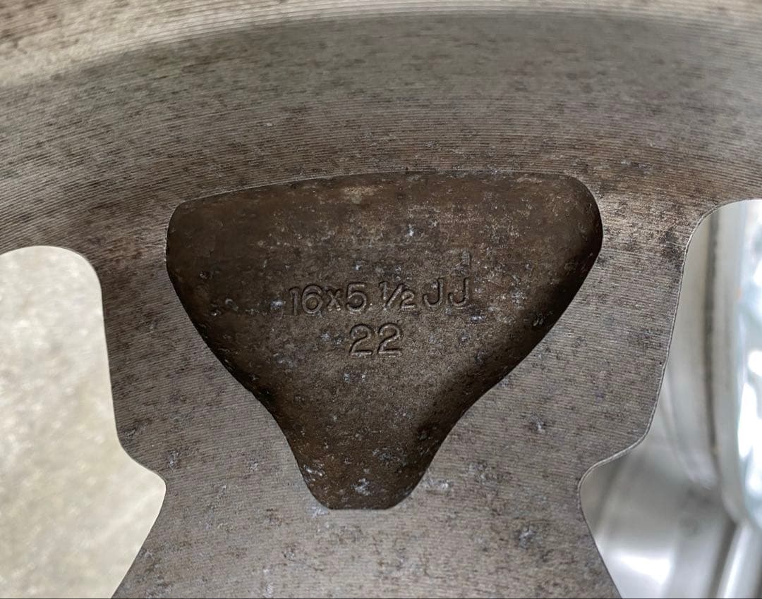 ジムニー 純正16インチアルミホイール JB