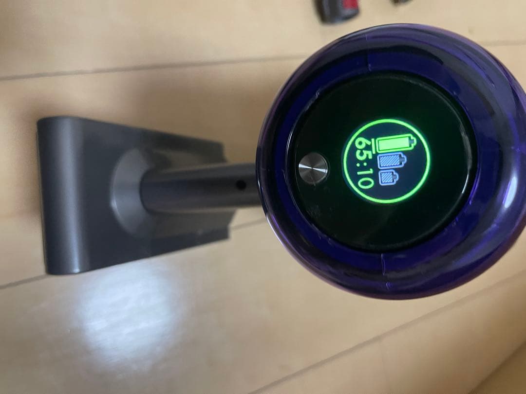 【美品】Dyson V11 Fluffy コードレス掃除機
