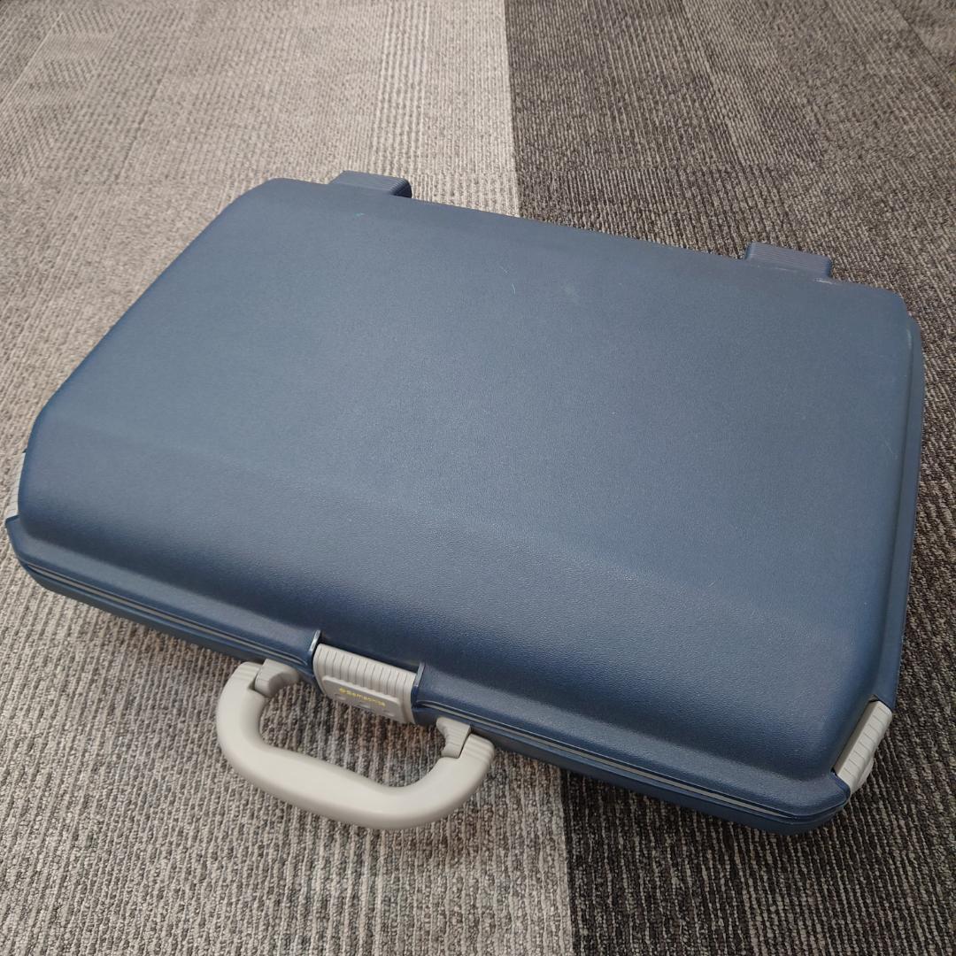 業務用NECプロジェクターMT1050J80型　キャリー他フル装備