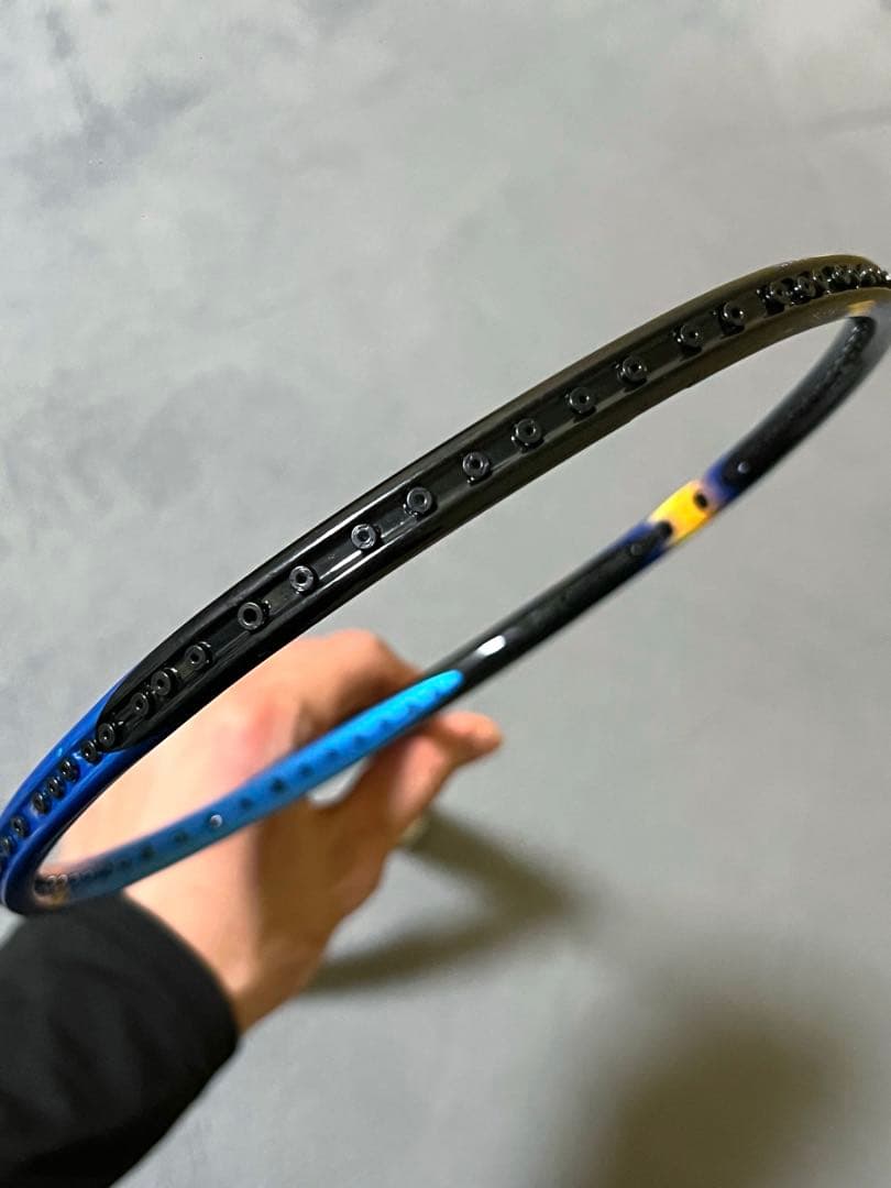 【廃盤品】YONEX アストロクス77 4UG5 ASTROX77青