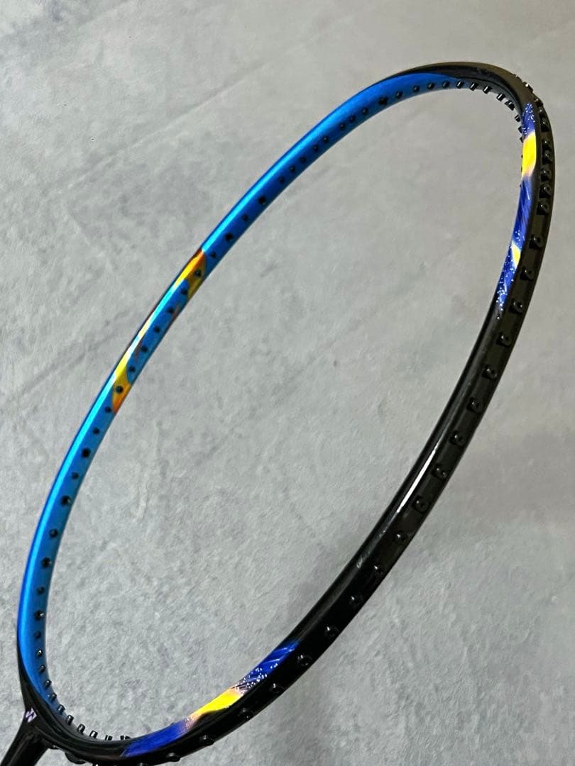 【廃盤品】YONEX アストロクス77 4UG5 ASTROX77青