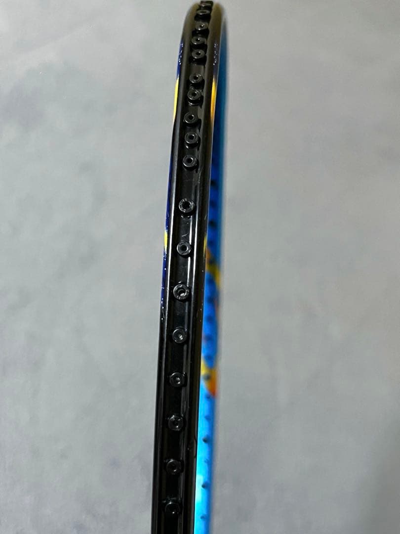 【廃盤品】YONEX アストロクス77 4UG5 ASTROX77青