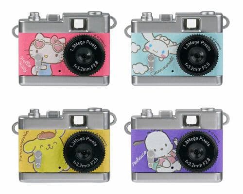 新品　サンリオ トイカメラ