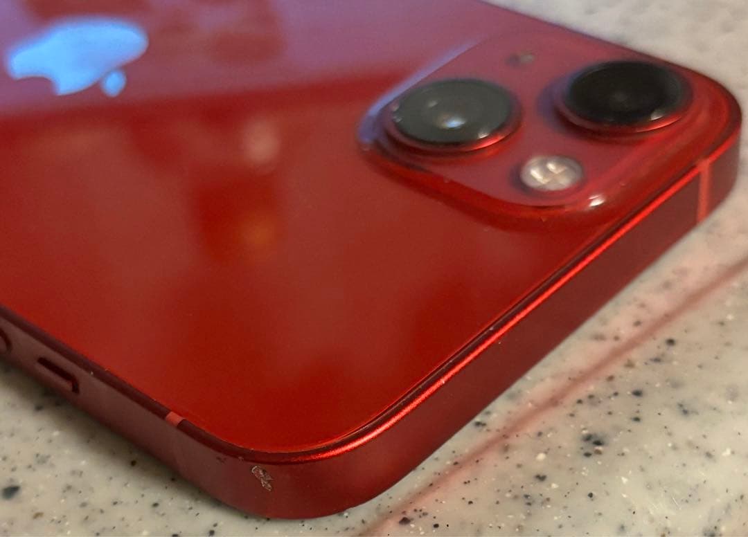 iPhone 13 レッド 256 GB au