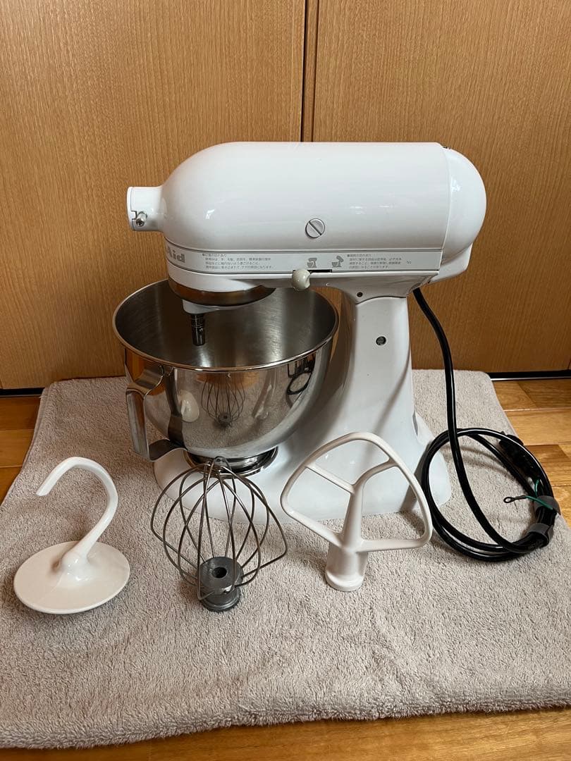 KitchenAid スタンドミキサー ホワイト KSM90WW 中古品です