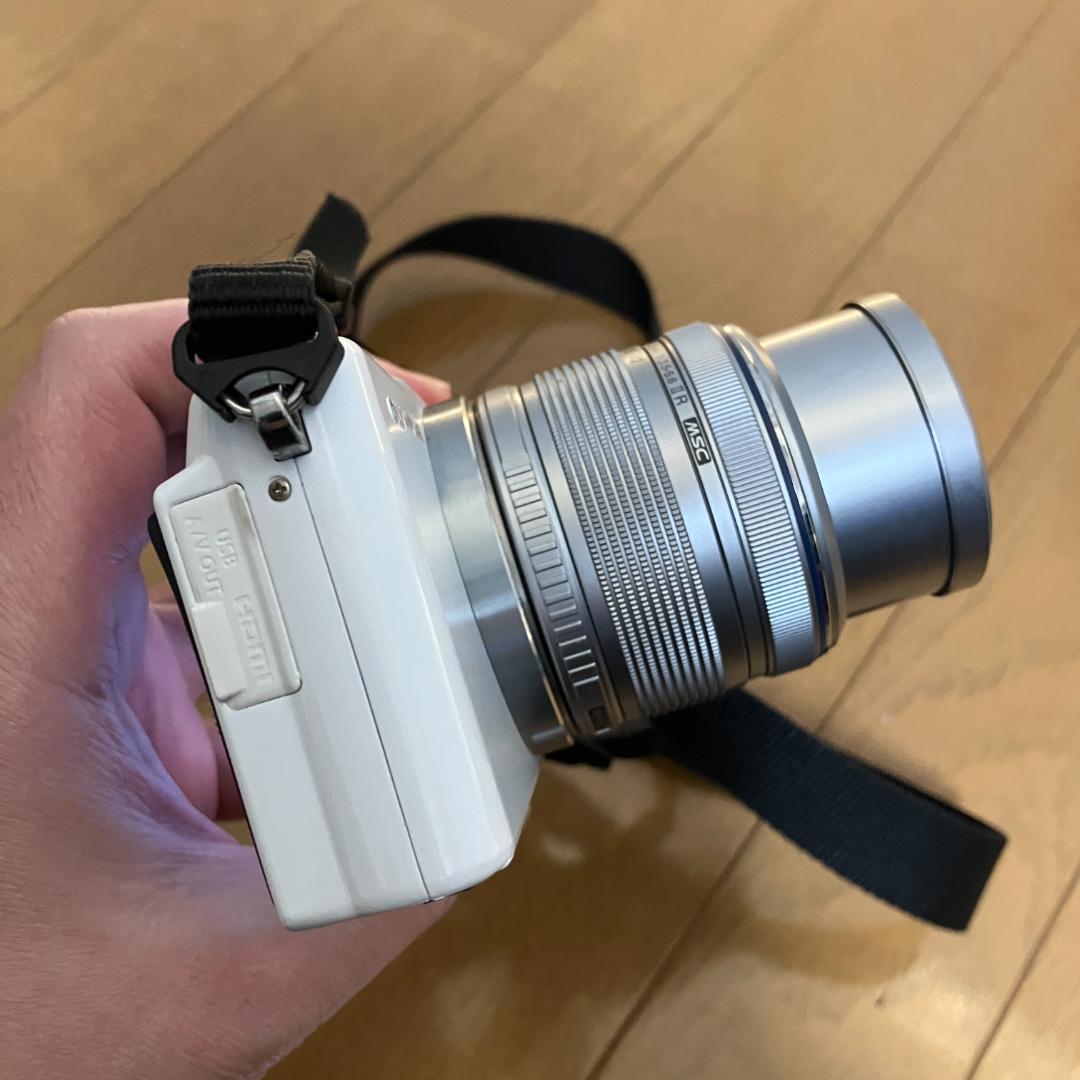 【中古】OLYMPUS PEN mini E-PM1 ホワイト